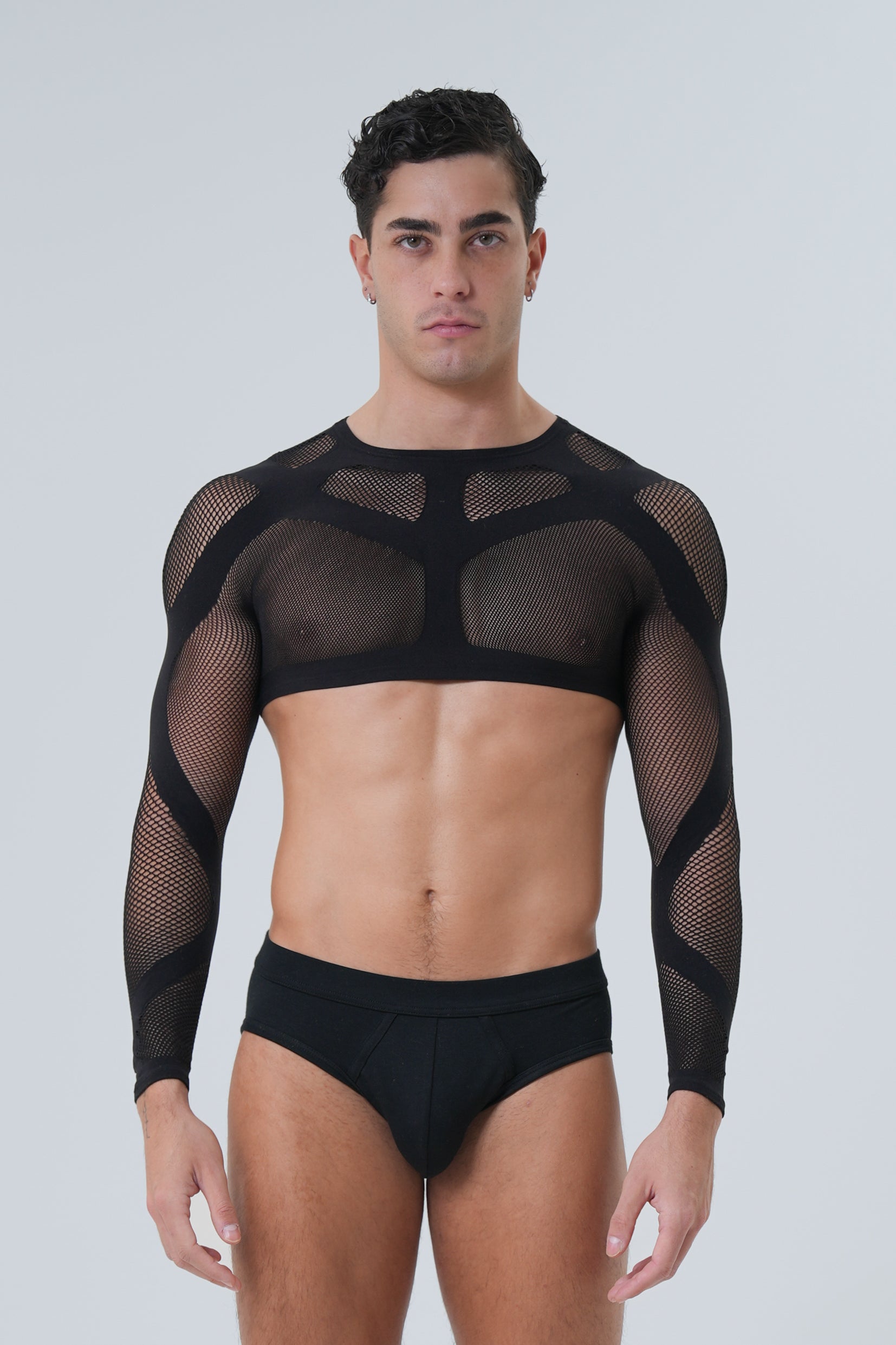 BASEMENT CROP TOP - BLACK