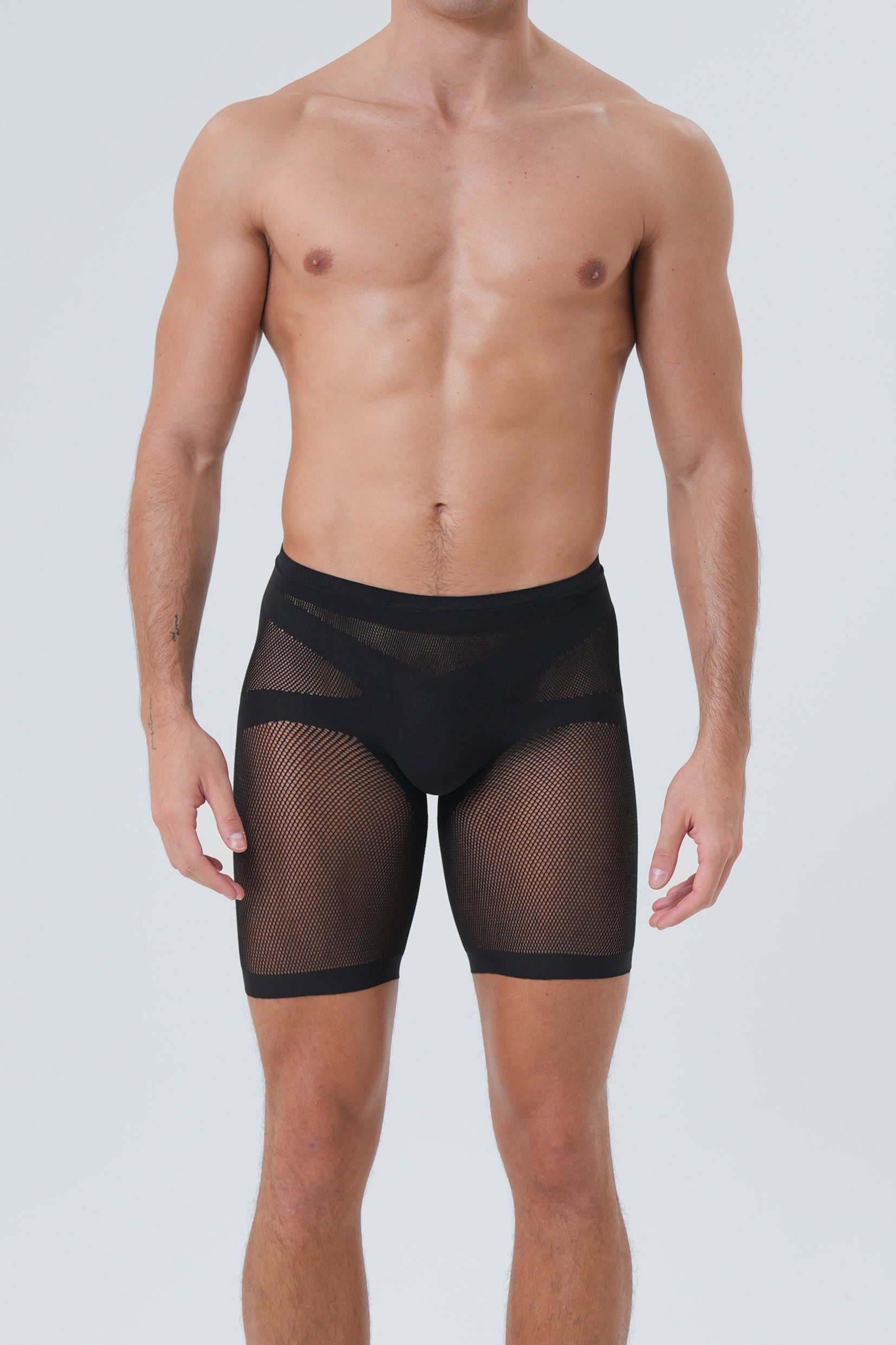 LAB SHORTS - BLACK