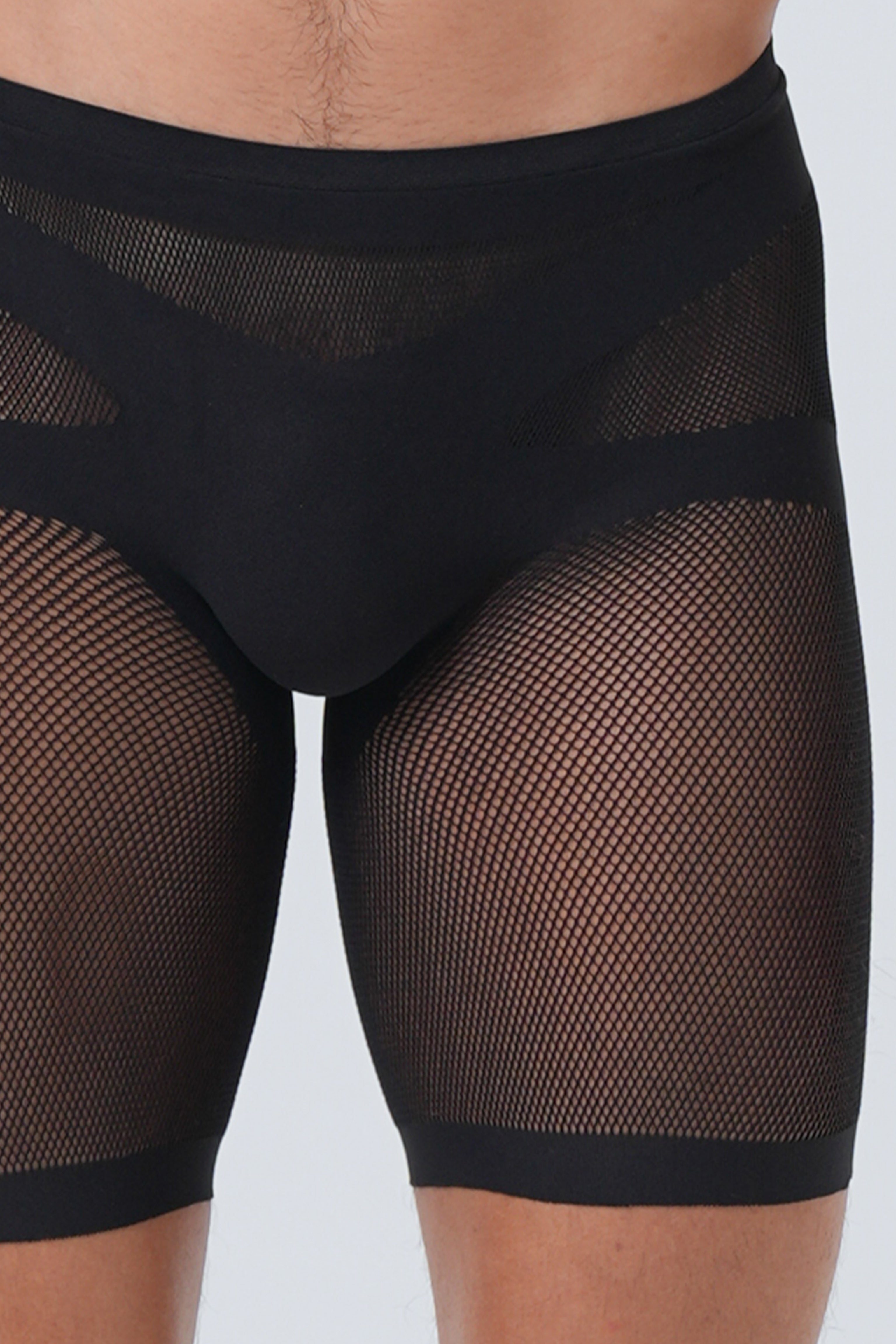 LAB SHORTS BLACK